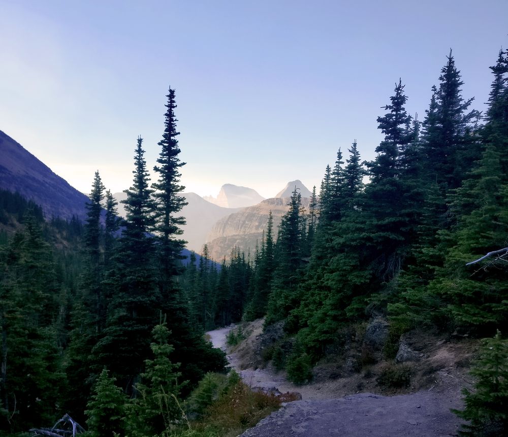 A view from the trail along the Continental Divide Trail. The CDT is one of the famous trails to explore on the west coast.