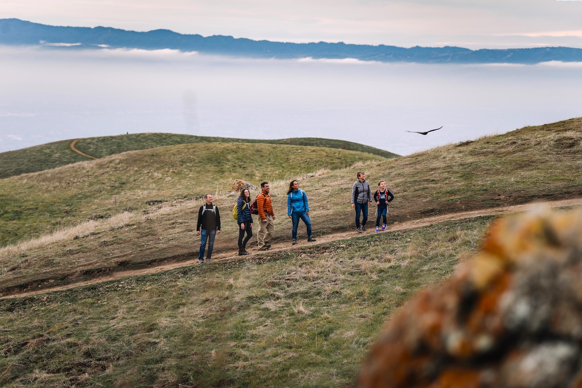 2018 09 Photo Shoot Sierra Vista(1) hikers on the Bay Area Ridge Trail